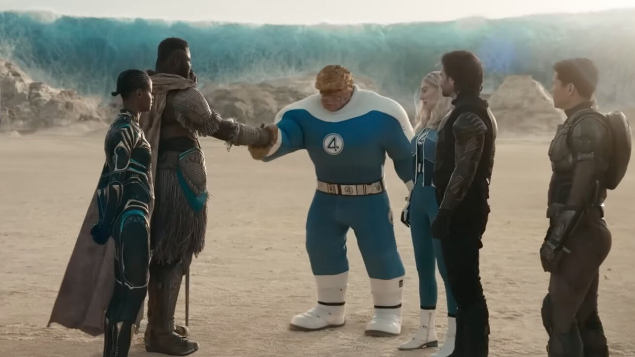 Avengers: Doomsday - eine Gruppe Superhelden steht sich gegenüber. Zwei von ihnen geben sich die Hand.