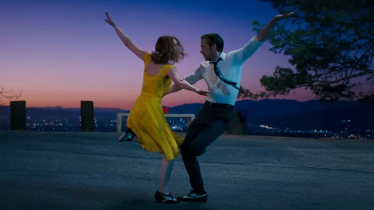 La La Land: Ryan Gosling und Emma Stone tanzen vor der Kulisse von Los Angeles.