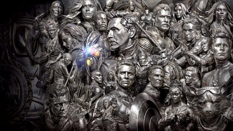 Das neue Poster von "Avengers: Endgame Encore" zeigt die großen Helden Marvels als verchromte Statuen. Lediglich die Infinity-Steine an Tony Starks Hand leuchten in ihren Farben.
